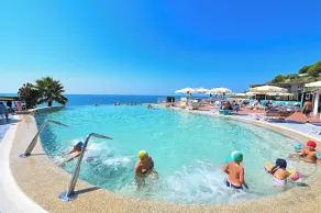 Resort Baia del Silenzio - Piscina