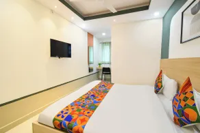 FabHotel The Botanica - Nr Hyderabad Central University, Kondapur - Værelse