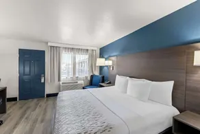 SureStay By Best Western Phoenix Airport - Quarto