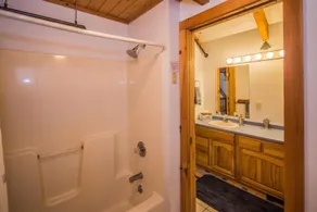Viewmont Chalet - Salle de bain