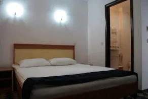 Plus Hotel - Room