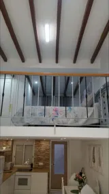 Stunning Loft Apartment Air Conditioning, Impressive Modern Conversion - Værelse