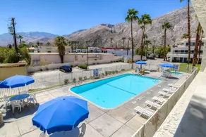 Motel 6-Palm Springs, CA - Downtown - Pool