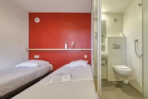 Unisotel Le Mans - Chambre