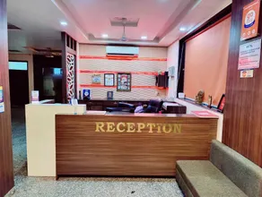 Hotel Midtown Grand - Reception