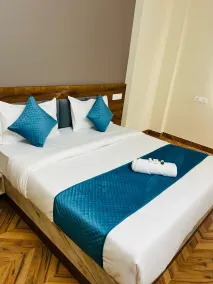 Hotel Royal Aana Inn - Habitación