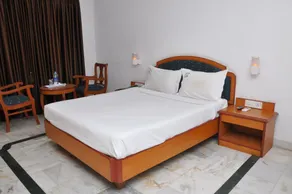 DFRONT GOLDEN PALACE - Room