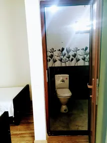 Four Seasons in Kutaisi - Bathroom