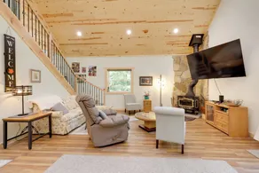 Paddle, Play & Relax: Home w/ Pioneer Lake Access! - Interiør