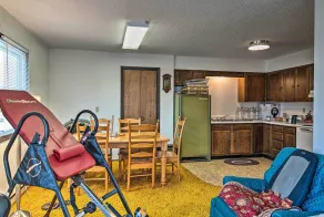 Highplaines Haven Apt - Fish, Hunt & Relax! - Interior