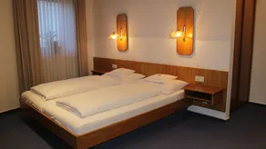 Gasthof Zur Krone Garni - Room