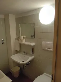 1, 2, sleep Hostel Nürnberg Messe - Salle de bain