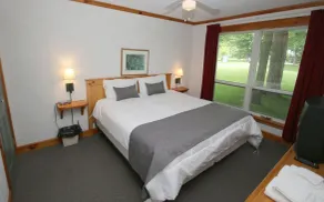 Elmhirst's Resort - Chambre