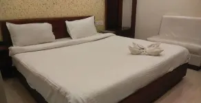 Hotel Grand palace & Banquet - Værelse