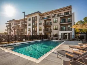 CozySuites At Notch - Pool
