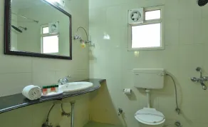 Persona International Hotel Karol Bagh Delhi - Salle de bain