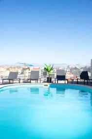 VIP Executive Suites do Marquês Hotel - Pool