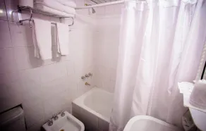 Esmeralda Palace Hotel - Baño