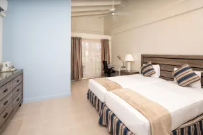 Time Out Hotel - Room