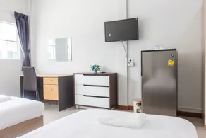 Tonsoi Hathairat - Room