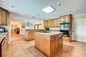 Spacious Tampa Vacation Rental w/ Pool & Dock - Innenbereich