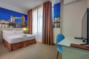 Hotel Bridges Bishkek - Room