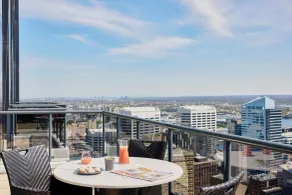 Meriton Suites Pitt Street, Sydney - Vue de la chambre