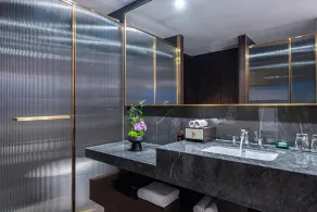 Wyndham Grand Plaza Royale Ningbo - Bathroom