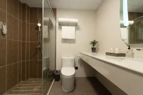 Ibis Lianyungang Guanyun County Downtown Hotel Hotel - Badrum