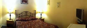 Jade Mountain Motel - Chambre