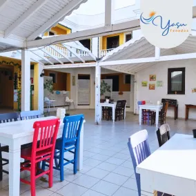 Yasu Tenedos - Restaurant