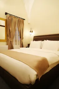 Rüstempaşa Kervansaray Hotel with Free Parking - Room