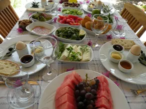 HAYITBÜKÜ AHŞAPEVLERİ - Restaurant