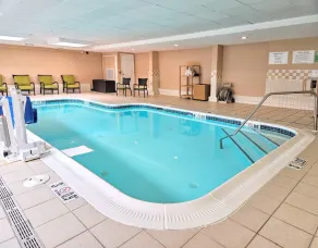 Holiday Inn - Belcamp - Aberdeen Area by IHG - Pool