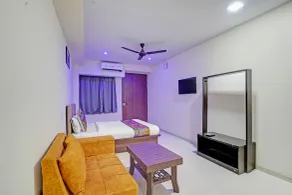 FabHotel RK Inn - Room