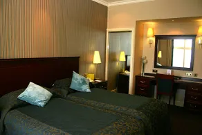 Cumbria Grand Hotel - Chambre