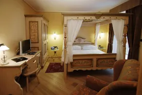 Hotel Bes & Spa - Habitación