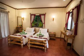 Pura Vida Beach & Dive Resort - Chambre