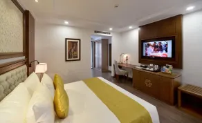 Garco Dragon Hotel - Room