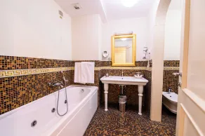 Grand Hotel Italia - Room