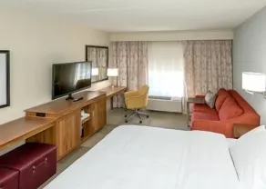 Hampton Inn & Suites St. Louis/Alton - Habitación