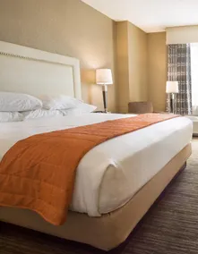 Drury Inn & Suites Cincinnati Sharonville - Chambre