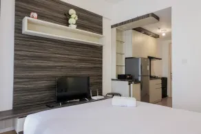 Fully Parquette City View Studio Apartment @ M-Town Residence - Værelse