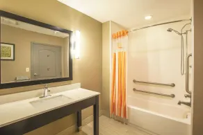 La Quinta by Wyndham Hattiesburg - I-59 - Salle de bain