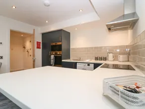 The Dance Hall, The Institute Executive Apartments - Private kitchen