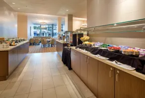 Holiday Inn Vancouver-Centre Broadway by IHG - Restaurant
