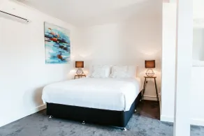 The Berry Inn - Room