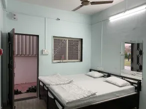 Fulgulab Lawns and Home Stay - Rom