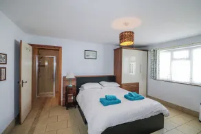 50 Harbour Road - Værelse