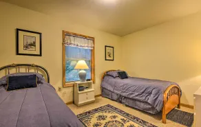 Pocono Mountain Home w/ 3 Community Lakes! - Interiør